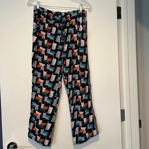 🎭 Hei Loungewear XS made in Indonesia fun and funky 🎭